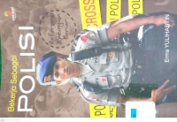Bekerja Sebagai Polisi